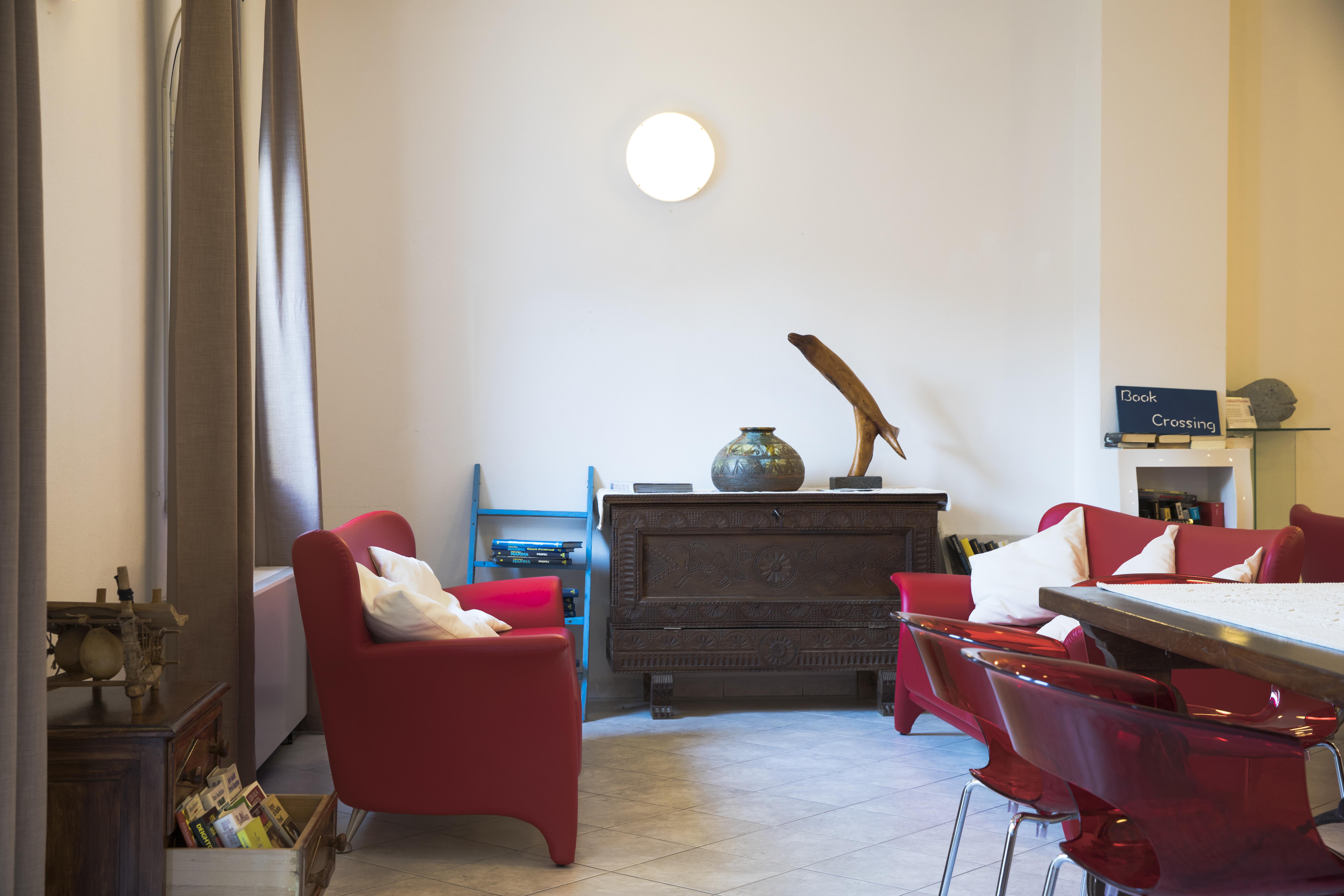 Muma Hostel SantʼAntìoco Екстериор снимка