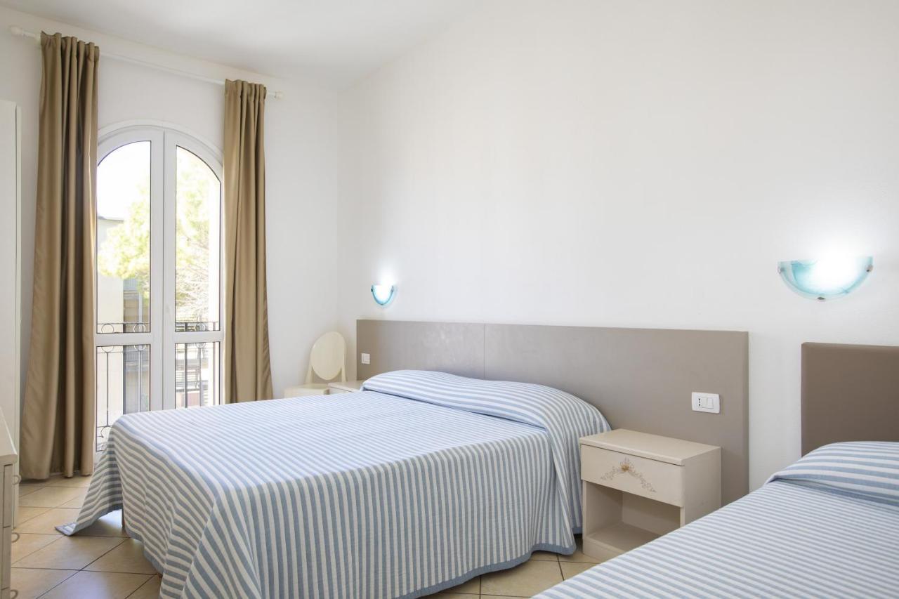 Muma Hostel SantʼAntìoco Екстериор снимка