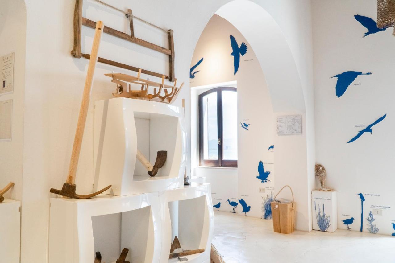 Muma Hostel SantʼAntìoco Екстериор снимка